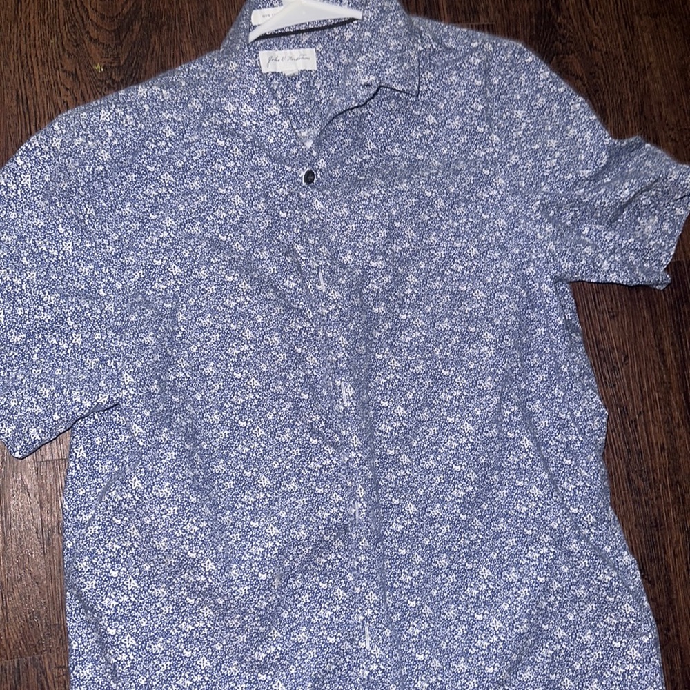 John W Nordstrom white and blue button down shirt